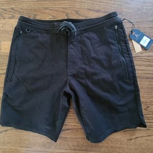 Roark men's walk shorts size 33 new with tag black